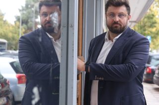 ΚΩΣΤΑΣ ΖΑΧΑΡΙΑΔΗΣ εκπρόσωπος Τύπου ΣΥΡΙΖΑ-Π.Σ.